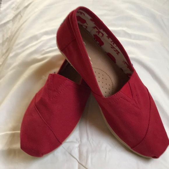Toms Shoes - Tom’s red espadrilles